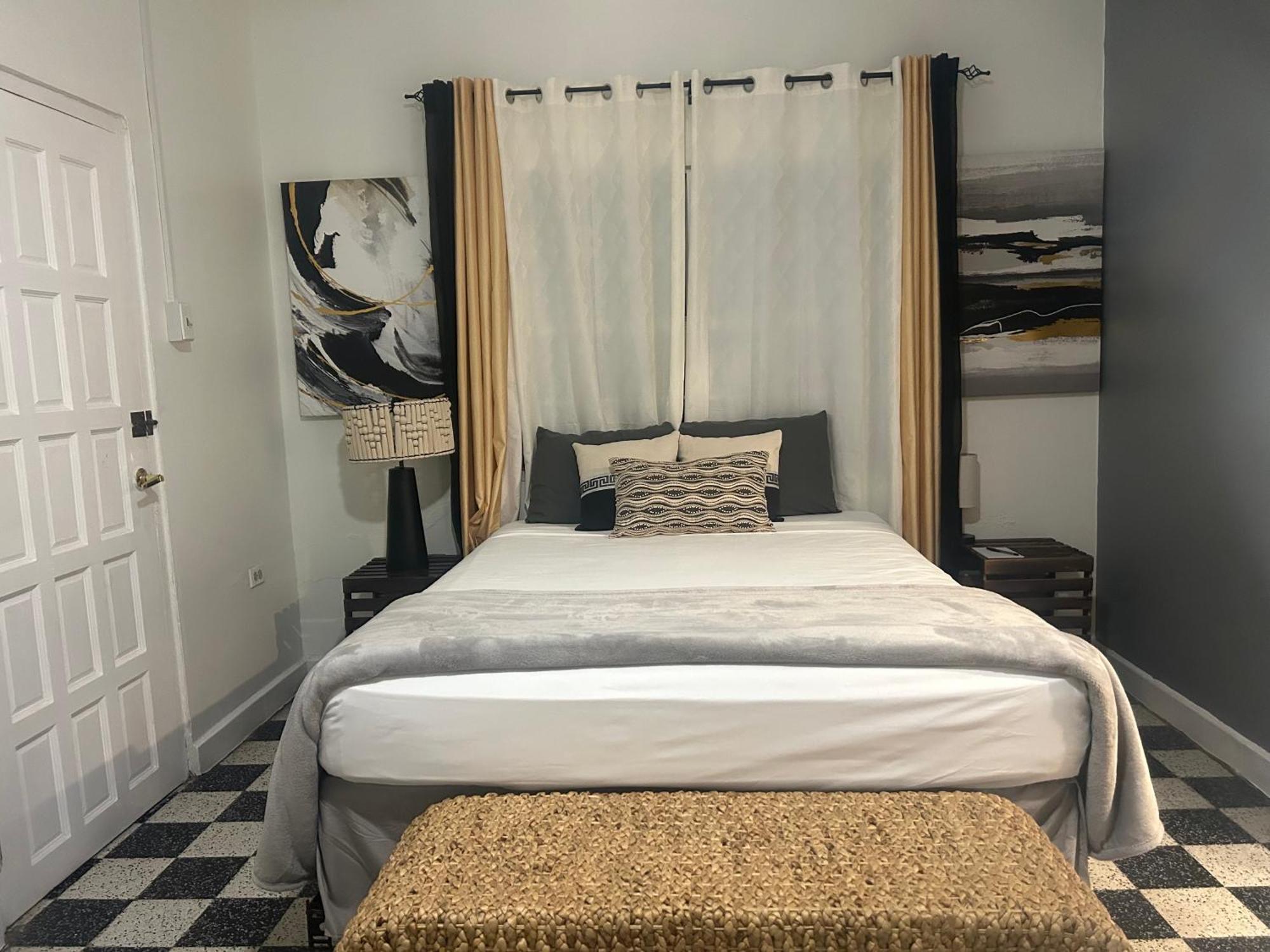 The Royal Nest Trinidad Bed & Breakfast Diego Martin ภายนอก รูปภาพ